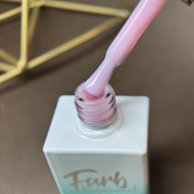 Камуфлирующая база Farb Rubber Base Cover 8, 15 мл