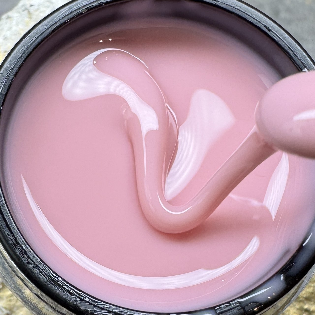 Гель Glow Armour 05 Blossom, 20 мл Гель Glow Armour 05 Blossom, 20 мл