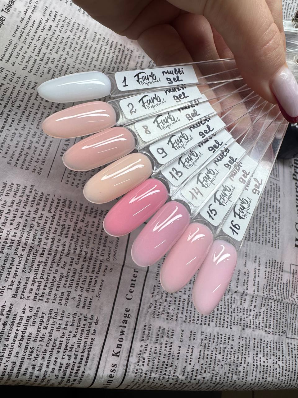 Гель Farb Multi Gel 02, 15 мл Гель Farb Multi Gel 02, 15 мл