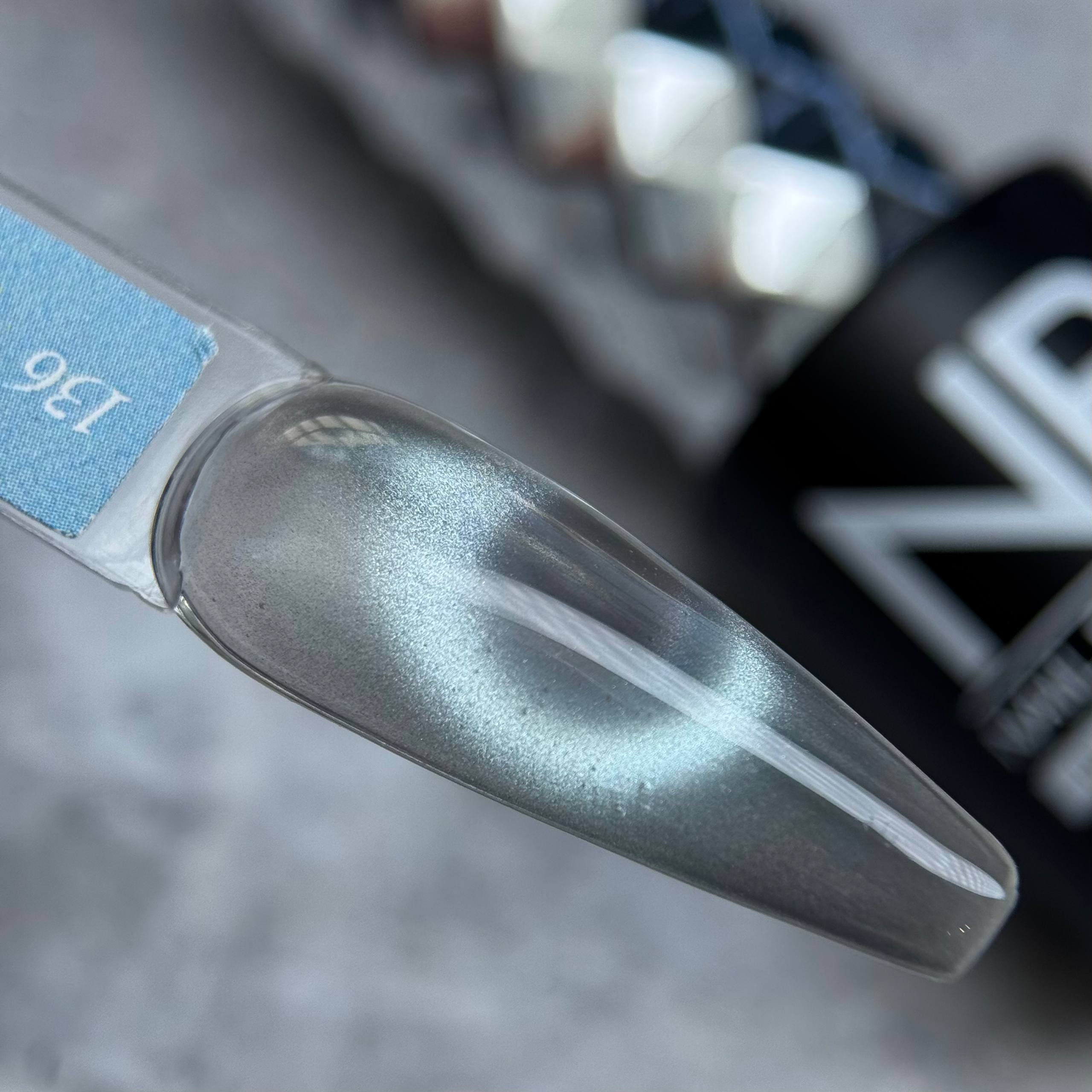 NR Гель-лак SATIN CAT-136 (10 мл)