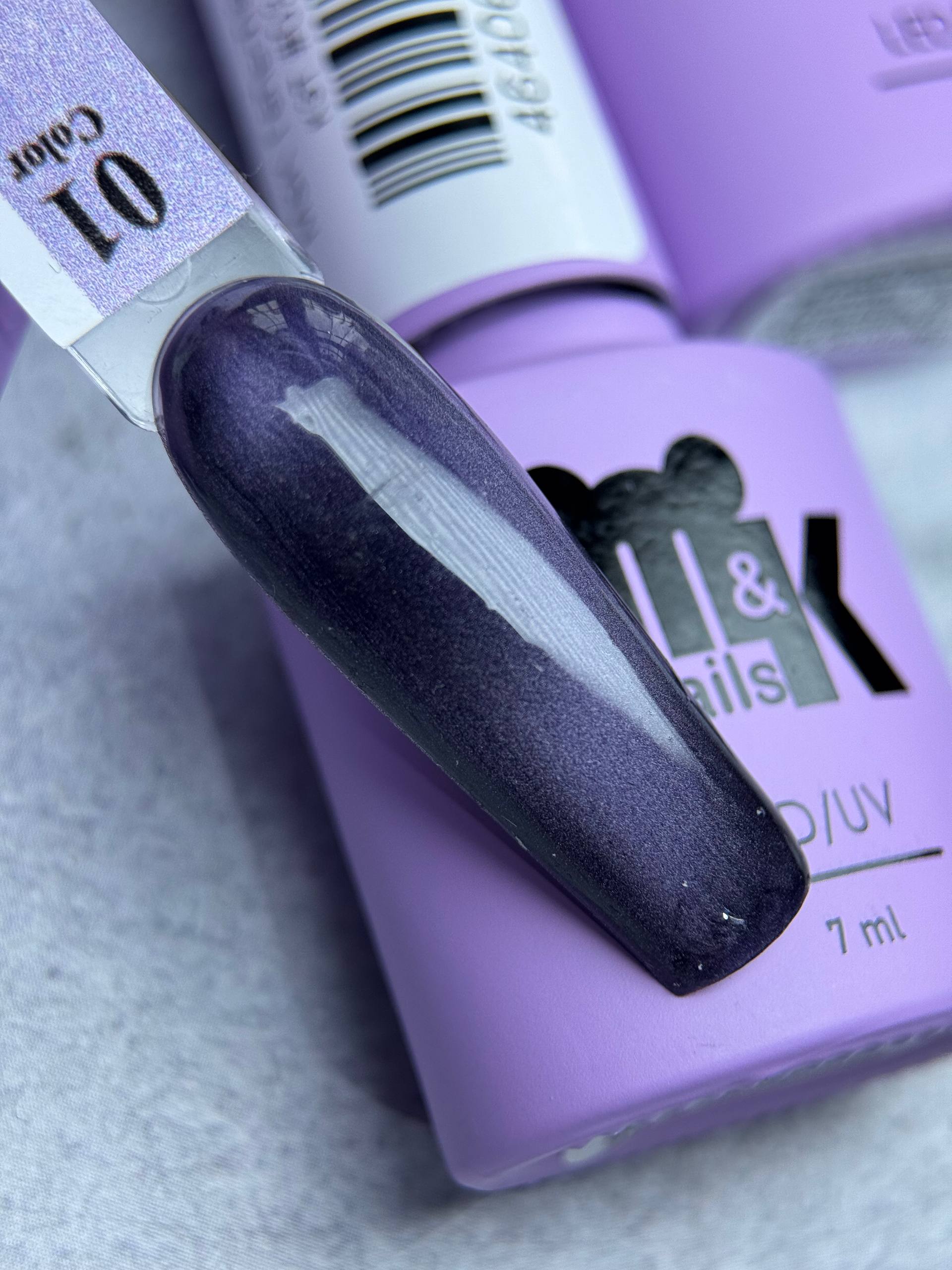 Гель-лак кошачий глаз M&K Nails Midnight Plum Cat 1, 7 мл