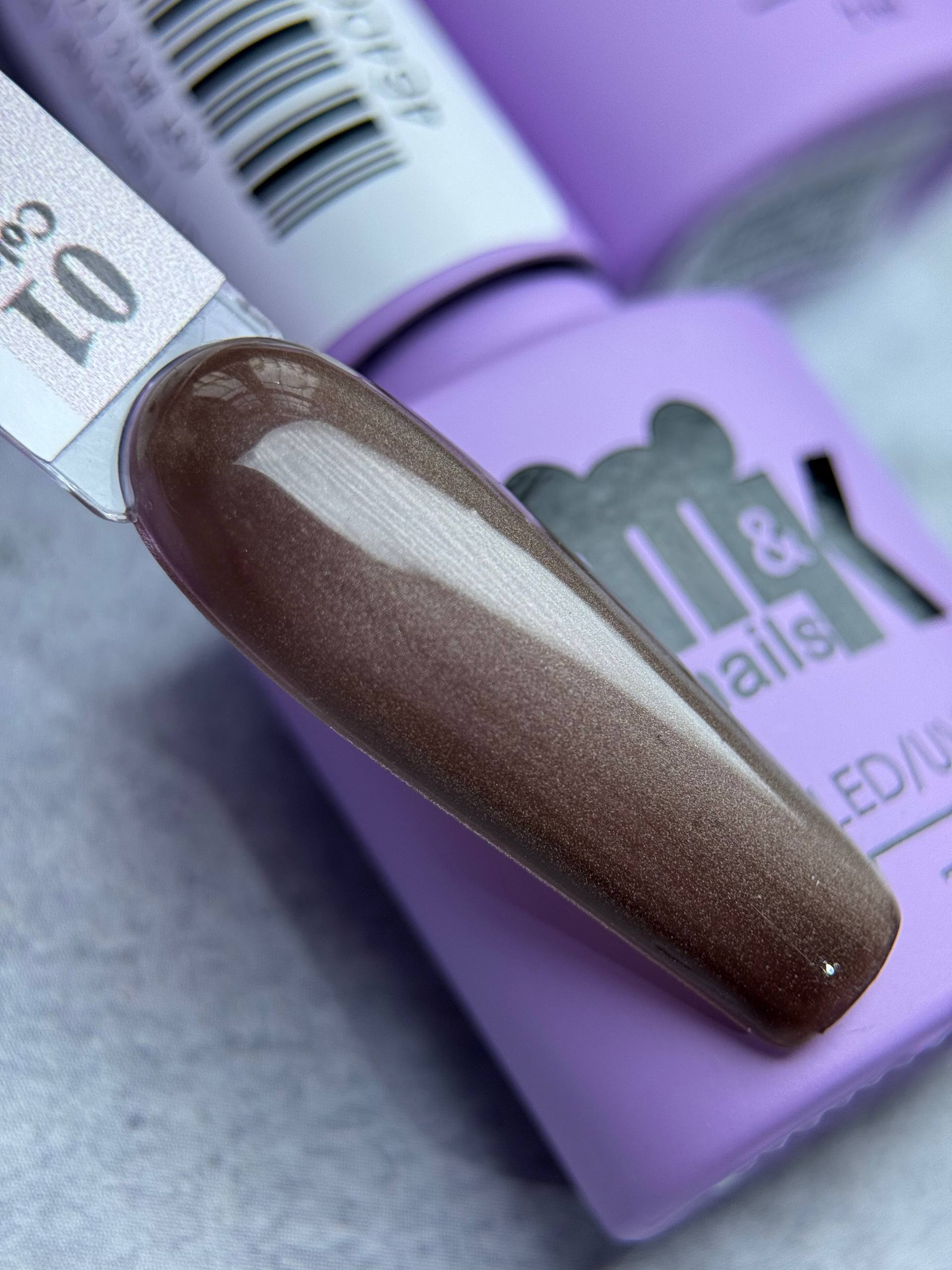 Гель-лак кошачий глаз M&K Nails Midnight Brown Cat 01, 7 мл