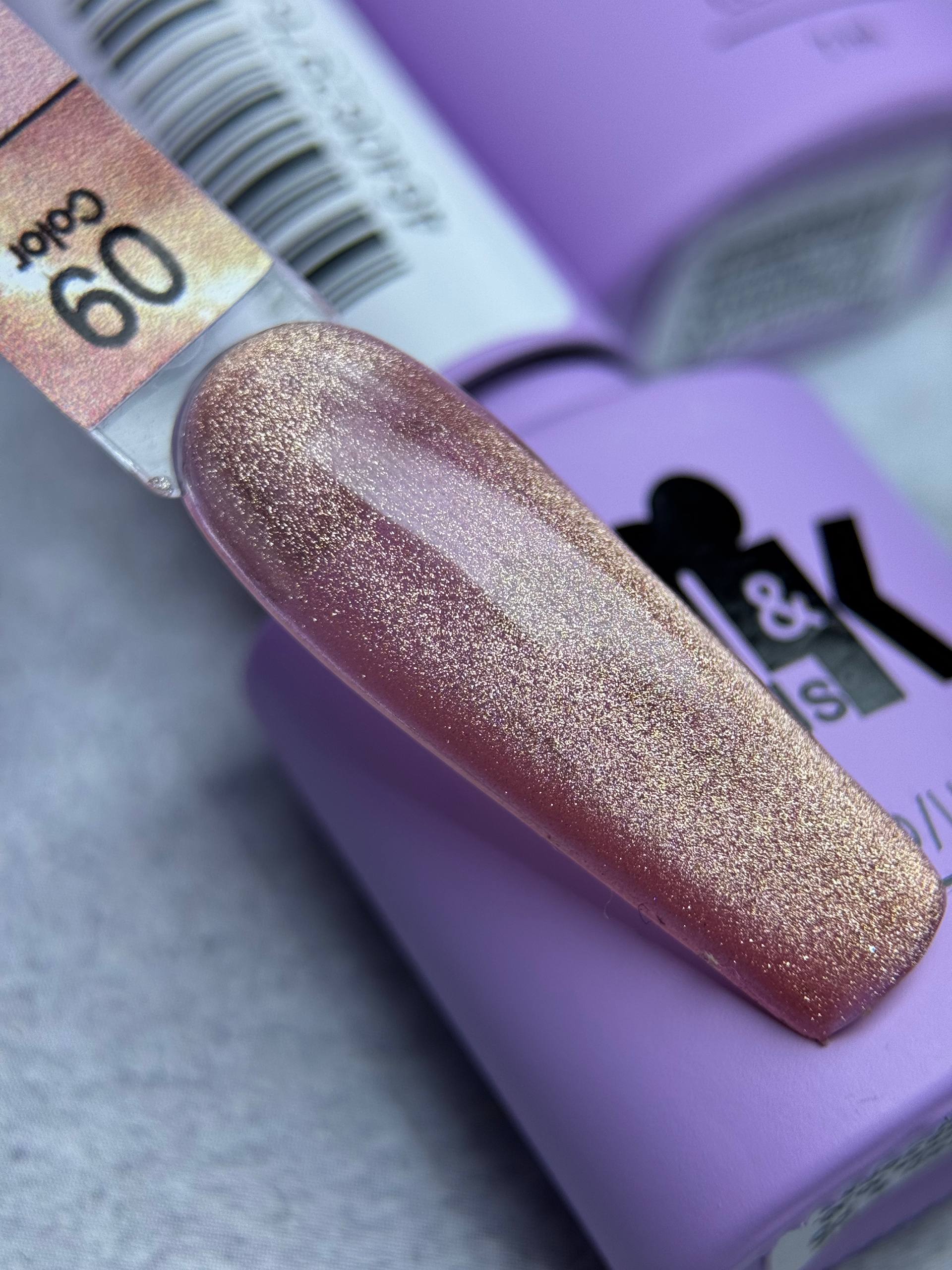 Гель-лак кошачий глаз M&K Nails Tea Rose Cat 09, 7 мл