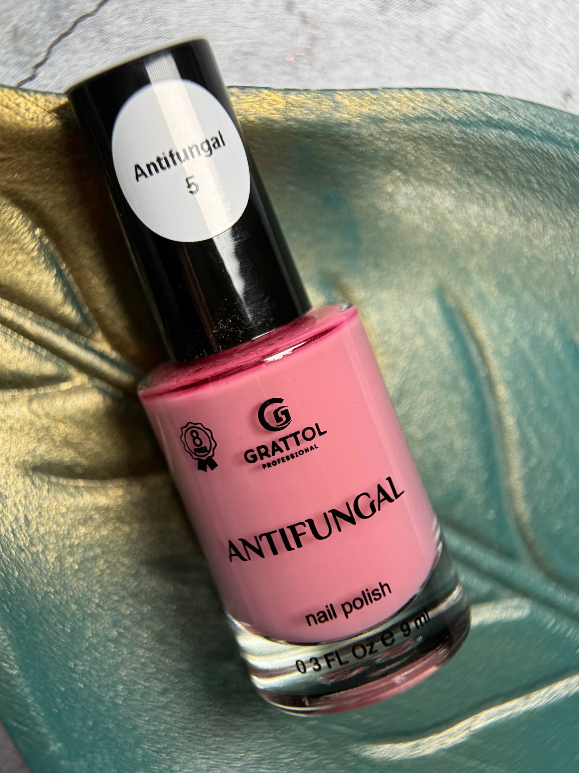 Лак для ногтей без лампы Grattol Antifungal Nail Polish 05, 9 мл