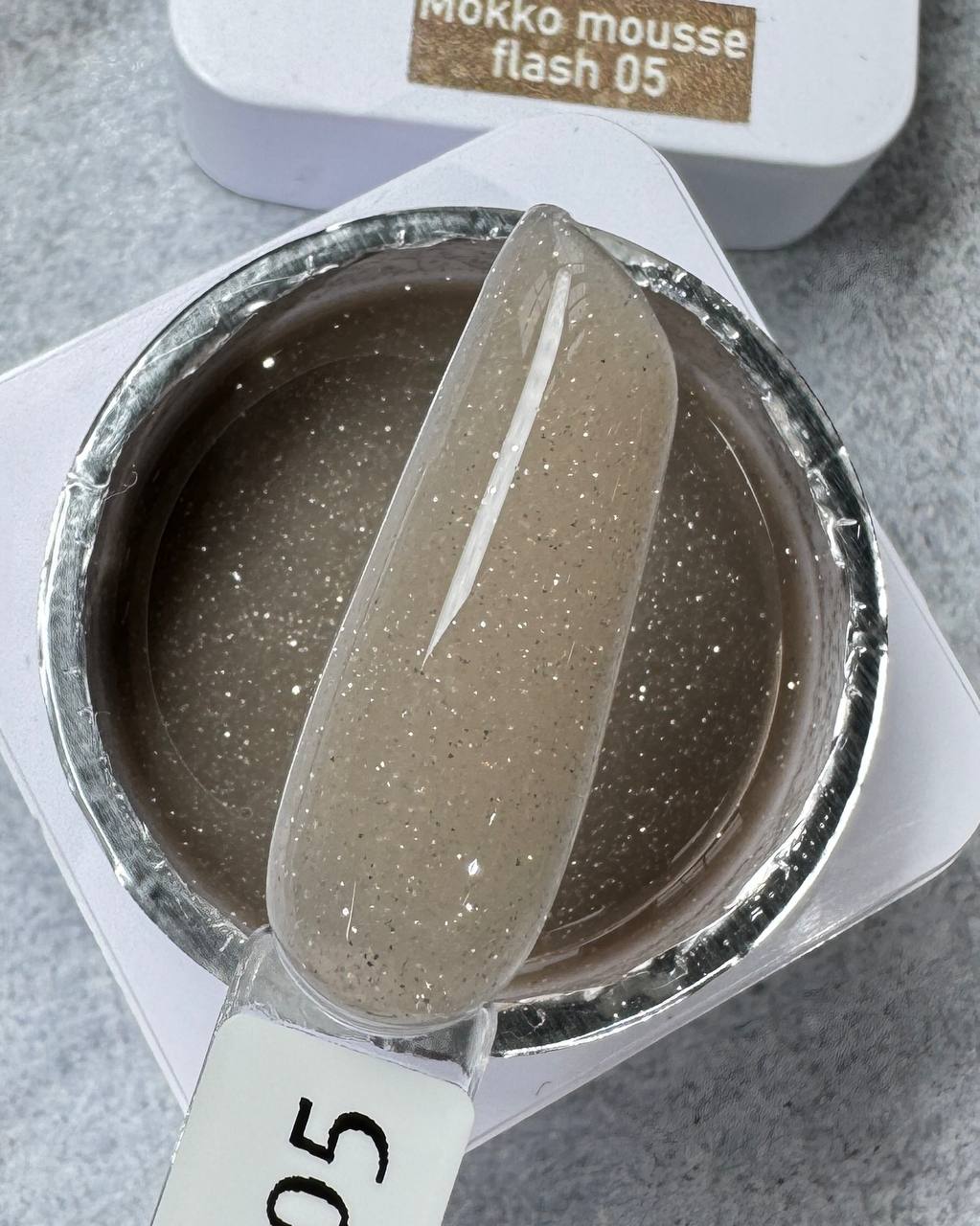 Гель M&K Nails светоотражающий Mokko Mousse Flash 05, 15 мл